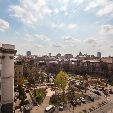 Dayflat Khreschatyk Kyiv