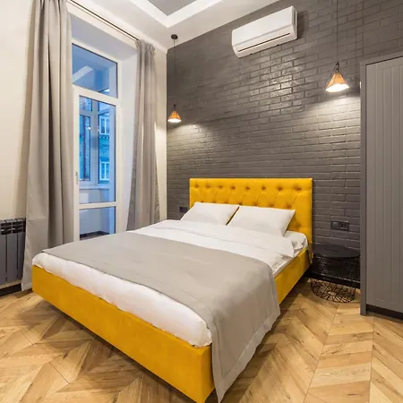 Dayflat Khreschatyk Kiev